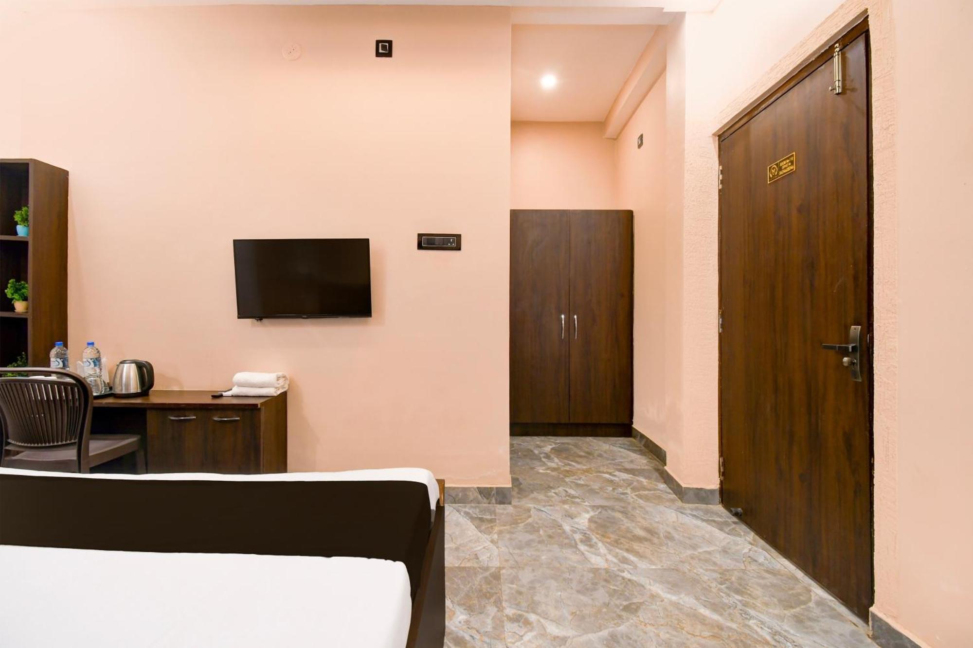 Hotel O M H Club And Resorts Ranchi Exterior photo